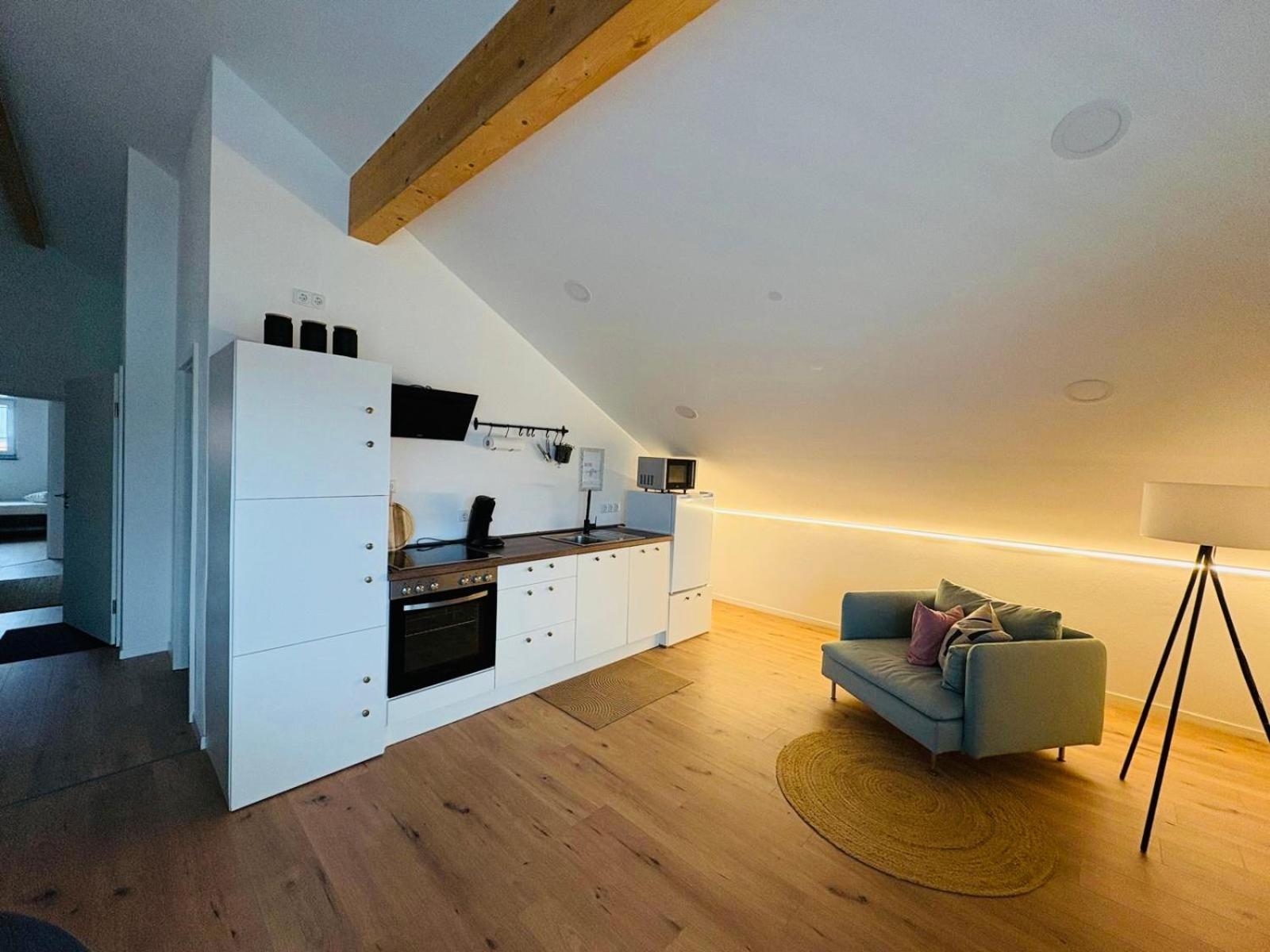 Allgaeu Zimmer Leandi Memmingen Eksteriør billede